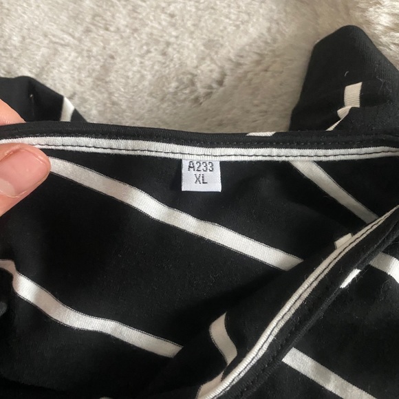 Summer romper - Picture 2 of 2